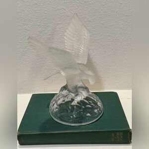Vintage/Antique Crystal Frosted Eagle w/ Unknown Makers Mark